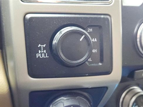 Used 2018 Ford F150 Lariat w/ Equipment Group 502A Luxury image 43