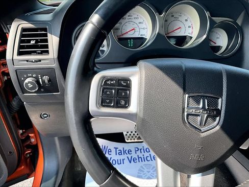 Used 2011 Dodge Challenger R/T RWD image 17
