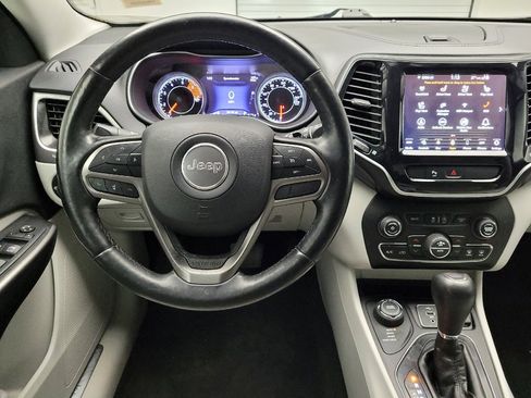 Used 2020 Jeep Cherokee Limited w/ Luxury Group AWD/4WD image 22