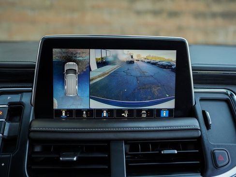 Used 2021 GMC Yukon SLT w/ SLT Premium Package image 34