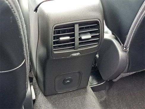 Certified 2024 Ford Escape ST-Line w/ Tech Pack #1 image 27