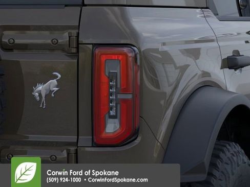 New 2026 Ford Bronco Badlands AWD/4WD image 23