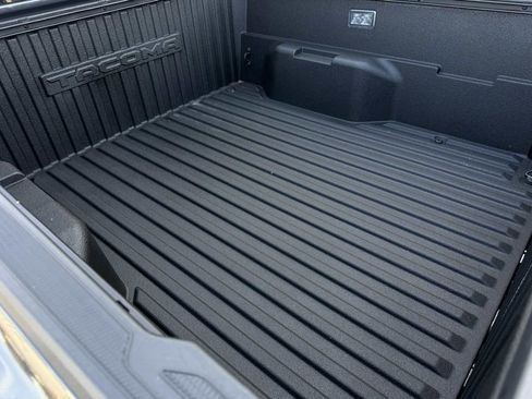 Used 2025 Toyota Tacoma TRD Sport image 24