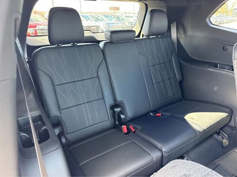 New 2026 Buick Enclave Avenir w/ Super Cruise Package image 7