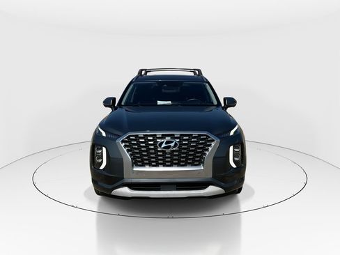 Used 2022 Hyundai Palisade Limited FWD image 3