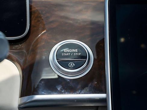 Used 2022 Mercedes-Benz S 500 4MATIC image 31