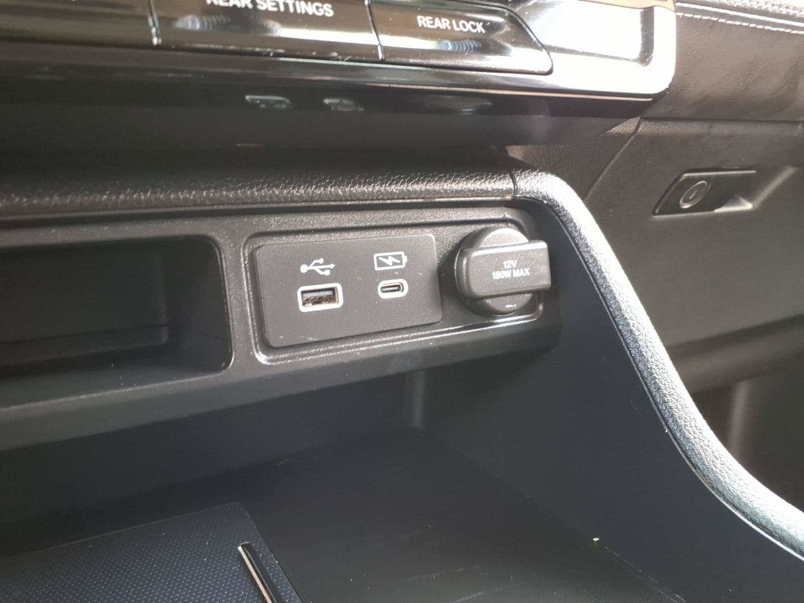 Certified 2024 Honda Pilot Touring image 19