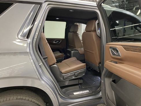 Used 2022 Chevrolet Tahoe High Country image 17