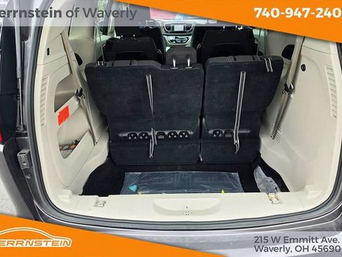 Used 2023 Chrysler Voyager LX FWD image 26