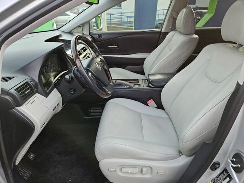 Used 2012 Lexus RX 450h Base w/ Luxury Pkg image 12