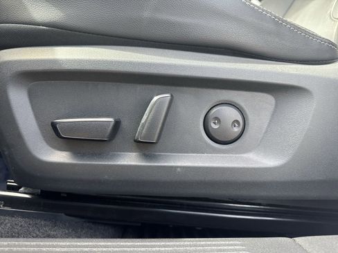 Used 2023 Nissan Rogue SL image 26