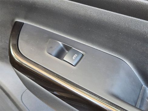 Used 2020 GMC Acadia AT4 w/ LPO, 'HIT The Road' Package image 28