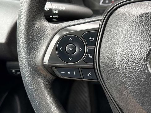 Used 2022 Toyota Corolla LE w/ LE Convenience Package FWD image 24