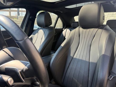 Used 2023 Mercedes-Benz E 350 4MATIC Sedan image 25