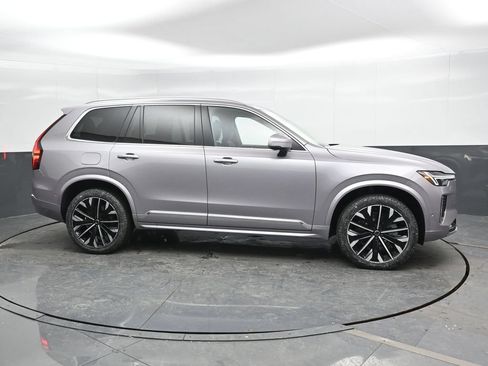 New 2026 Volvo XC90 B5 Plus w/ Protection Package AWD/4WD image 3