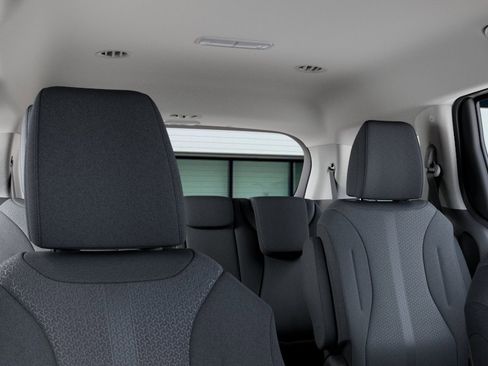 New 2026 Kia Carnival LX FWD image 28