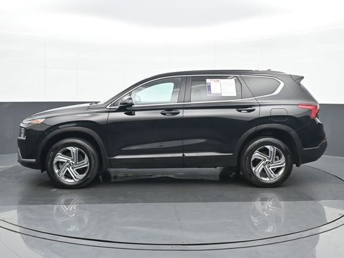 Used 2023 Hyundai Santa Fe SE image 3