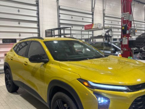 Used 2025 Chevrolet Trax ACTIV w/ Driver Confidence Package image 37