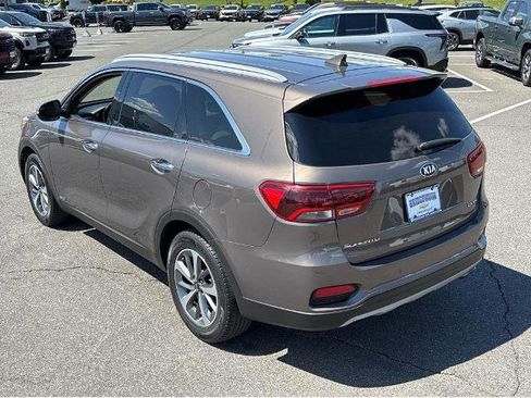 Used 2019 Kia Sorento EX AWD/4WD image 25