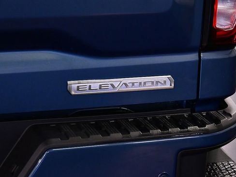 Used 2025 GMC Sierra 1500 Elevation w/ Elevation Premium Package AWD/4WD image 14