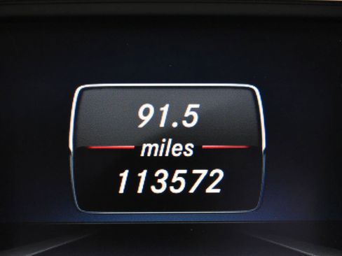 Used 2015 Mercedes-Benz ML 350 4MATIC image 35