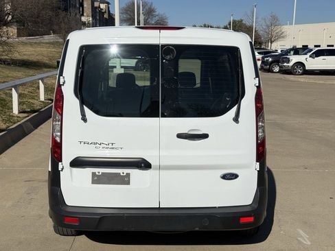 Used 2020 Ford Transit Connect XL image 5