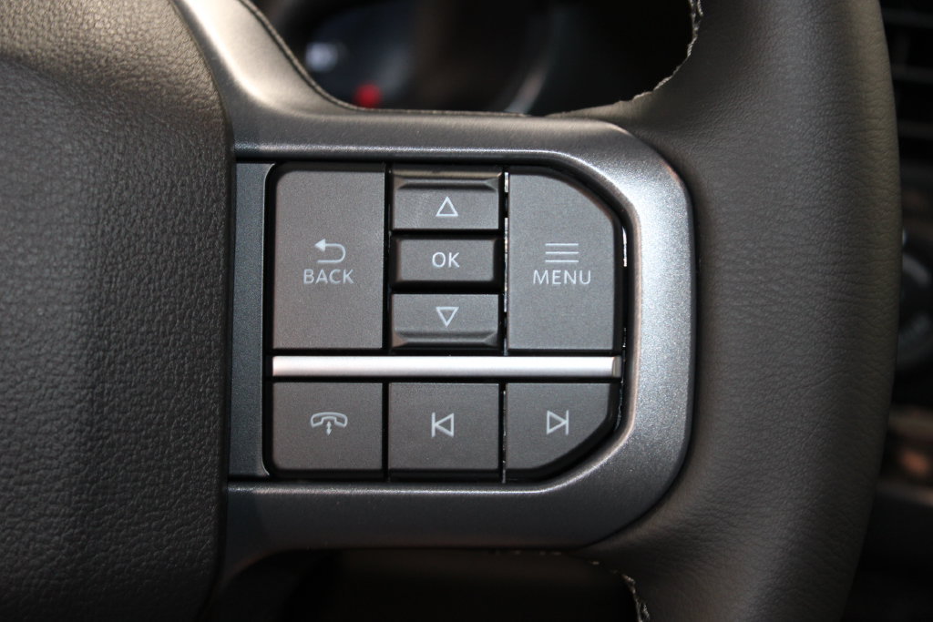 New 2026 Ford F350 Lariat w/ Black Appearance Package AWD/4WD image 39
