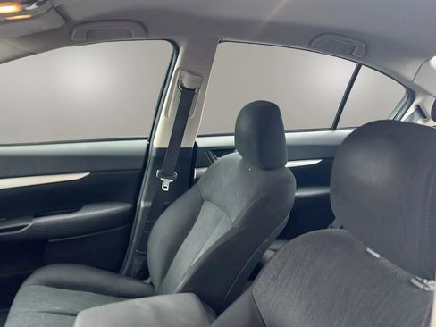 Used 2014 Subaru Legacy 2.5i image 36