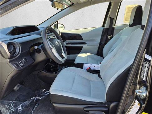 Used 2013 Toyota Prius C One FWD image 14