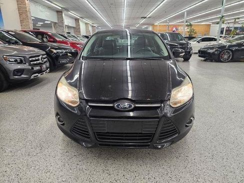 Used 2013 Ford Focus SE FWD image 3