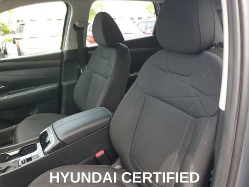 Used 2025 Hyundai Tucson SE FWD image 11