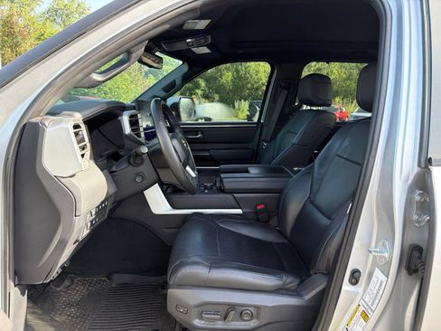 Used 2024 Toyota Tundra Platinum w/ TRD Off-Road Package AWD/4WD image 11