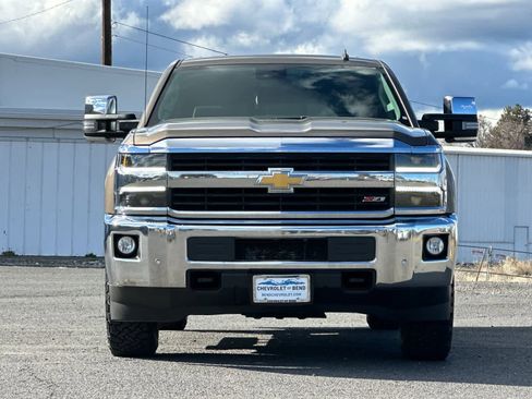 Used 2015 Chevrolet Silverado 2500 LTZ image 10