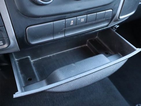 Used 2017 RAM 1500 Express image 20