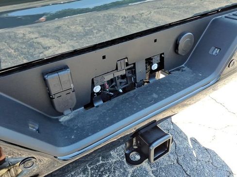 New 2026 Chevrolet Silverado 2500 ZR2 AWD/4WD image 29