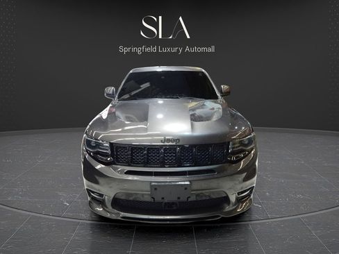 Used 2021 Jeep Grand Cherokee SRT image 2