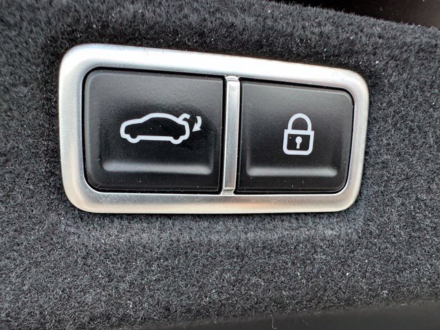 Used 2025 Hyundai Sonata Limited FWD image 13