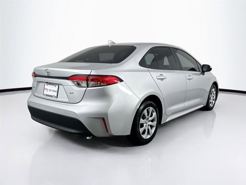 Certified 2023 Toyota Corolla LE FWD image 2