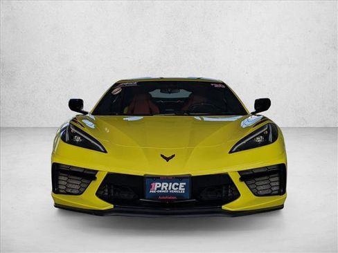 Used 2020 Chevrolet Corvette Stingray Coupe w/ Z51 Performance Package RWD image 2