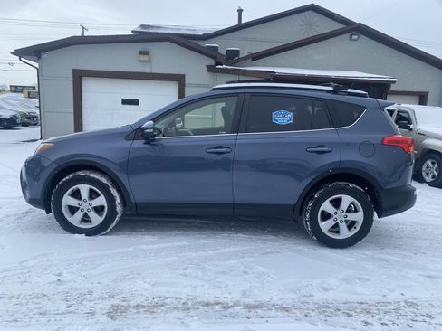 Used 2013 Toyota RAV4 XLE image 8