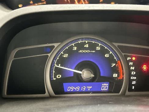 Used 2011 Honda Civic LX image 16