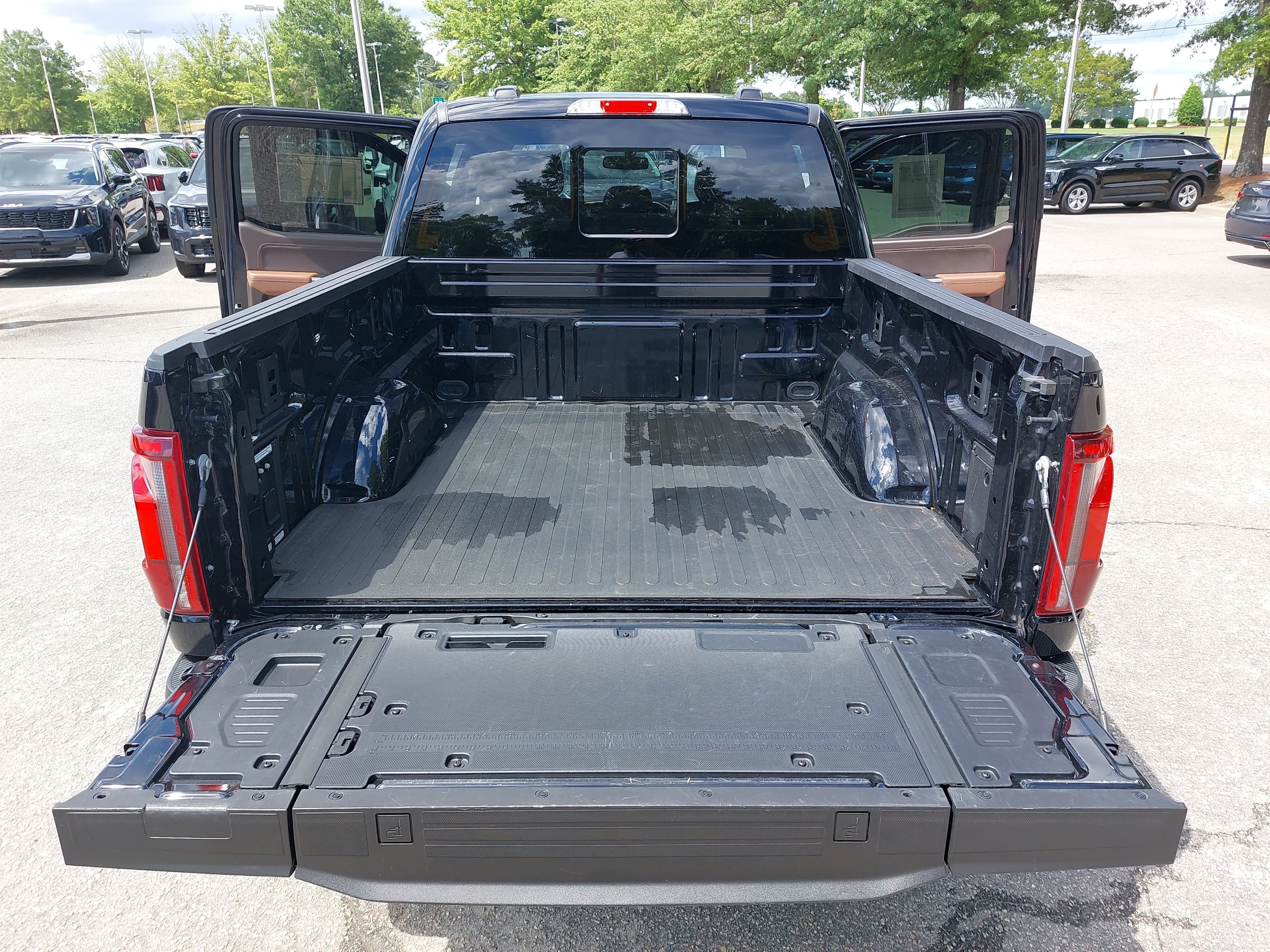 Used 2025 Ford F150 King Ranch AWD/4WD image 14