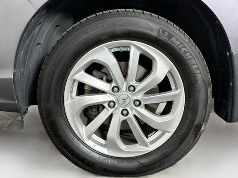 Used 2018 Acura RDX AWD w/ Technology Package image 11