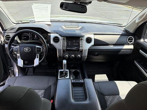 Used 2018 Toyota Tundra SR5 w/ TRD Off Road Package AWD/4WD image 21