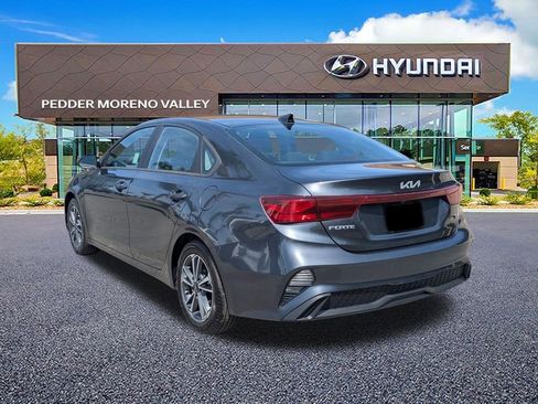 Used 2023 Kia Forte LXS w/ LXS Technology Package FWD image 5