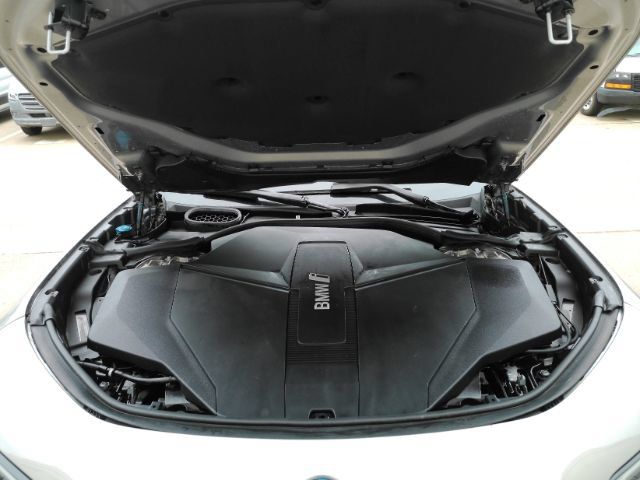 Used 2024 BMW i7 xDrive60 w/ Premium Package AWD/4WD image 59