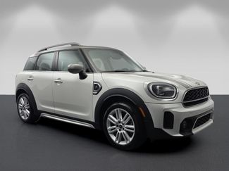 Used 2024 MINI Cooper Countryman S w/ Signature Upholstery Package FWD video 1