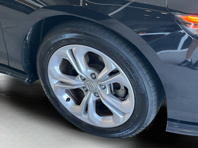 Certified 2025 Honda Accord LX image 25