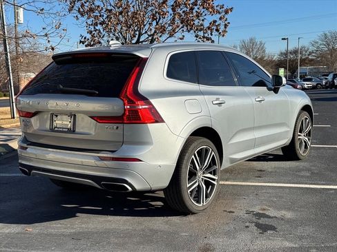 Used 2018 Volvo XC60 T5 R-Design w/ Convenience Package image 3