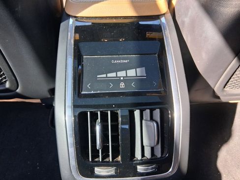 Used 2018 Volvo S90 T5 Momentum w/ Convenience Package image 13